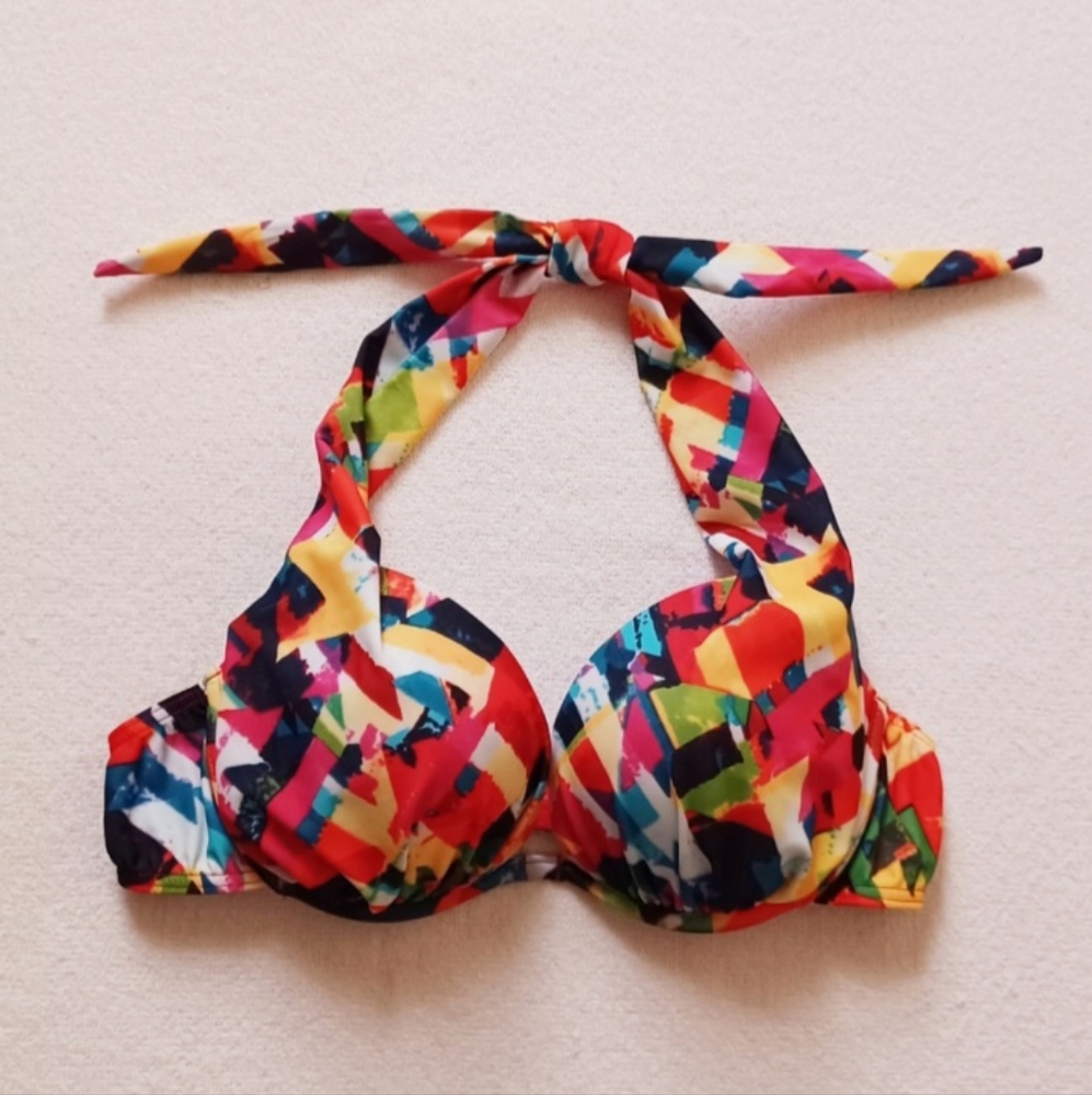 VENUS Island Bound Abstract Print Bikini Top, size A